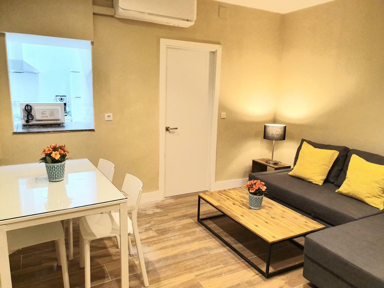 Ch Apartamento Plaza Del Angel - Semisotano Мадрид Екстериор снимка